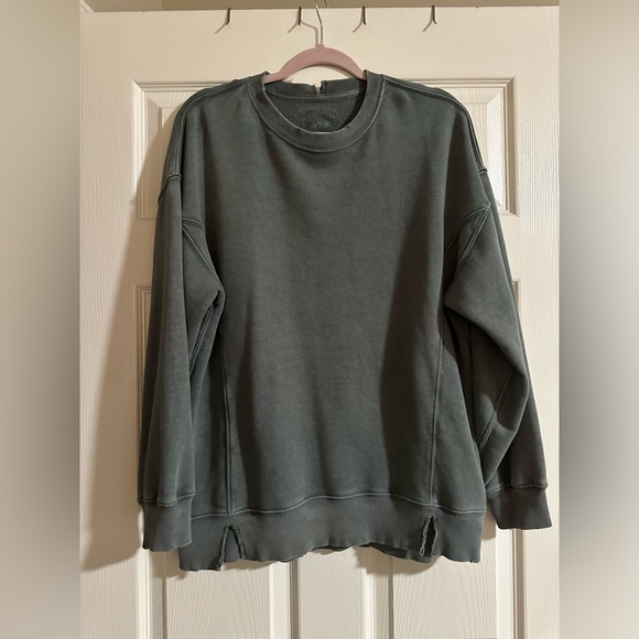 Aeries oversized sweater - Picture 1 of 3